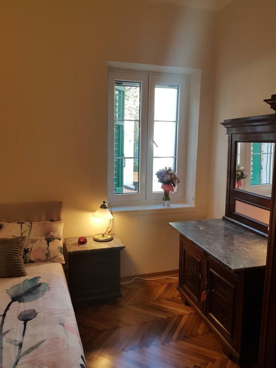 Apartman Natalia 티바트 외부 사진