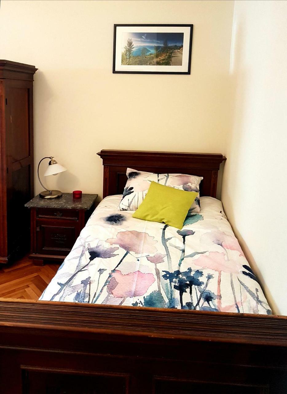 Apartman Natalia 티바트 외부 사진
