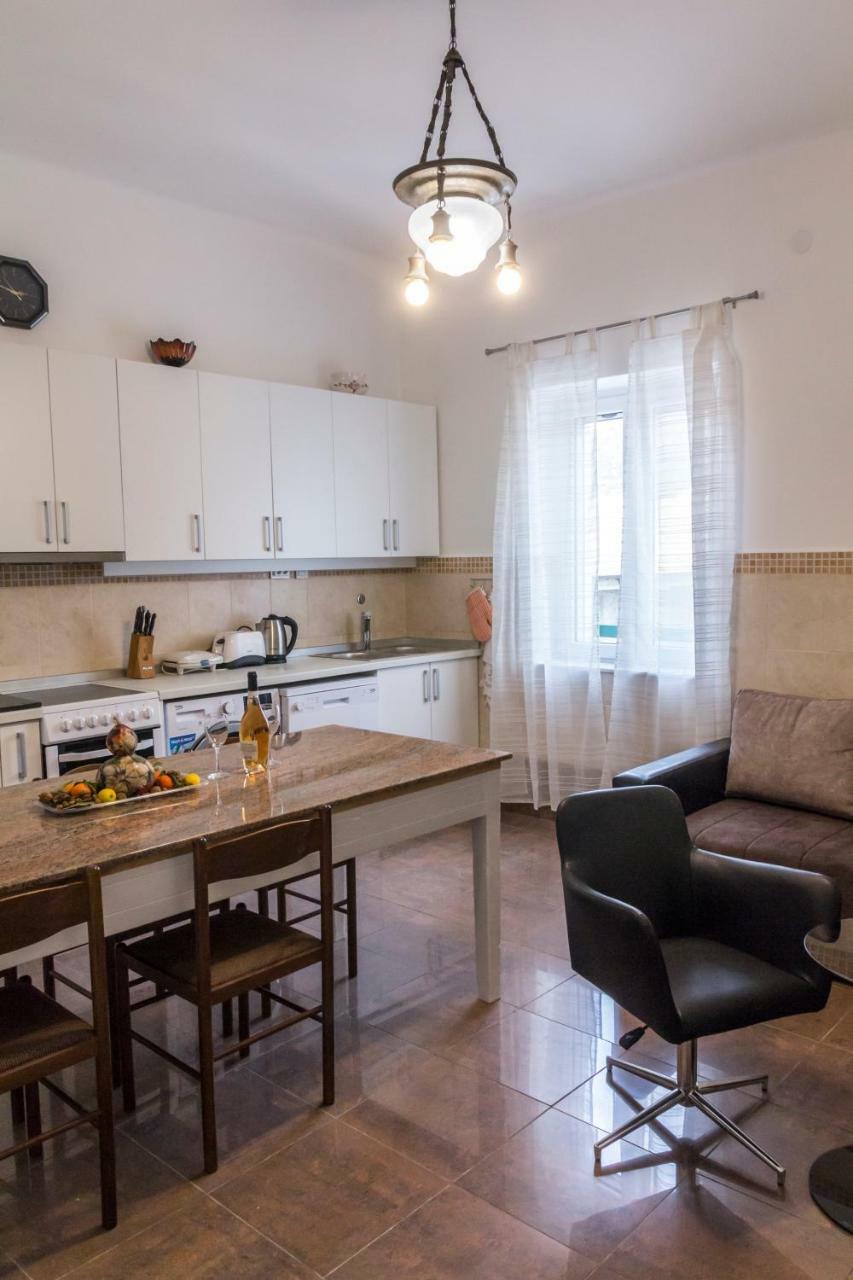 Apartman Natalia 티바트 외부 사진